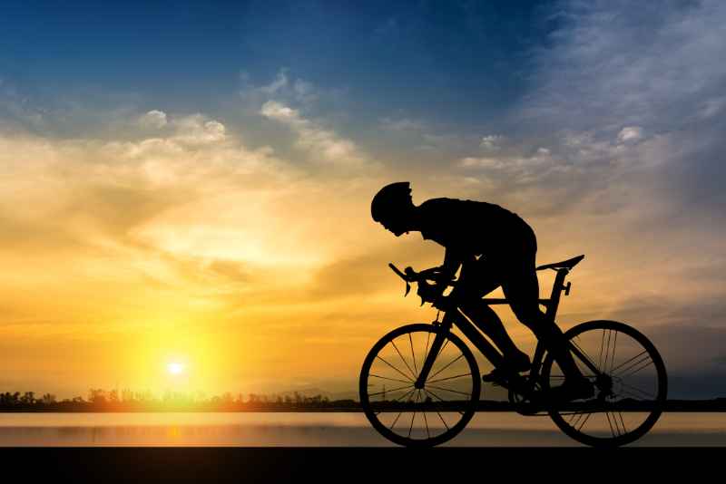How SoftWave Therapy Helps Cyclists Recover and Ride Pain-Free