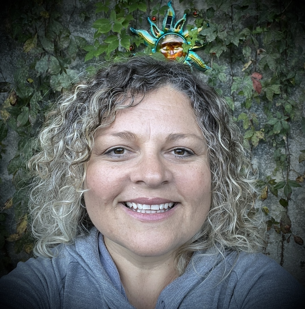 Dr. Cindy Macfarlane
